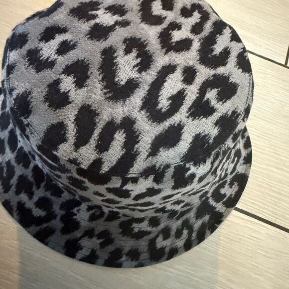 Brand new Dior double sided Black and Gray bucket  Hat main image 6